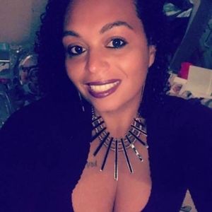 Meet your Posher, Ana